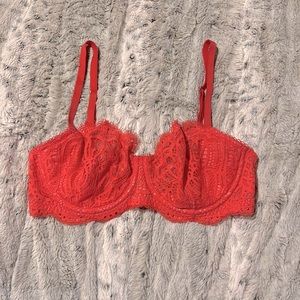Pink Lace Victoria’s Secret Bra
